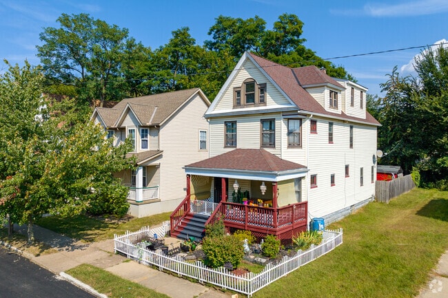 Colonial and prairie style homes are found in the Hough neighborhood.