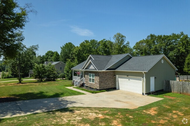 Contemporary style homes are slowly appearing around the neighborhood.