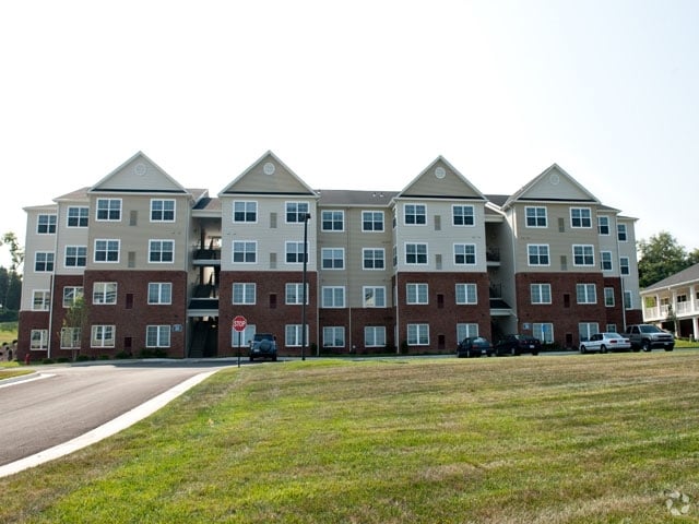 Landings at Weyers Cave