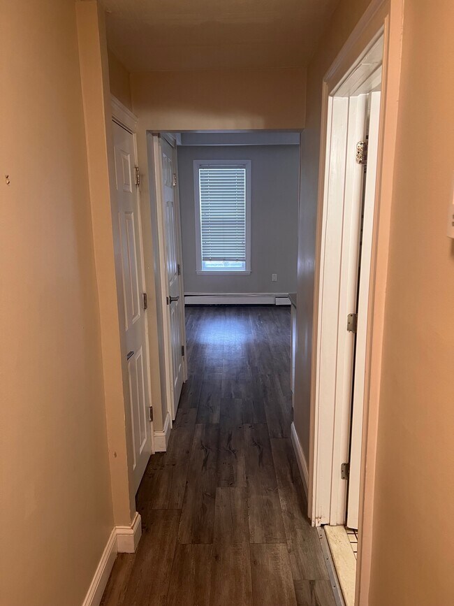 195 Maverick St unit 1, Boston, MA 02128 - photo 3