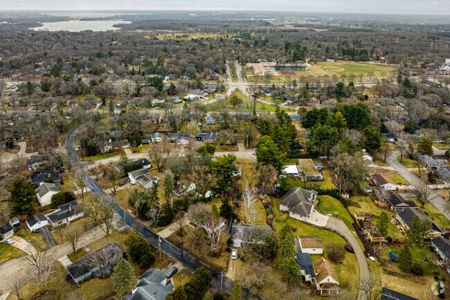This is the Odana Hills neighborhood of Madison, WI, showing various home styles and lot sizes