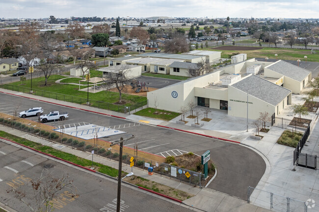 The campus of Kirk Elementary School in Fresno.