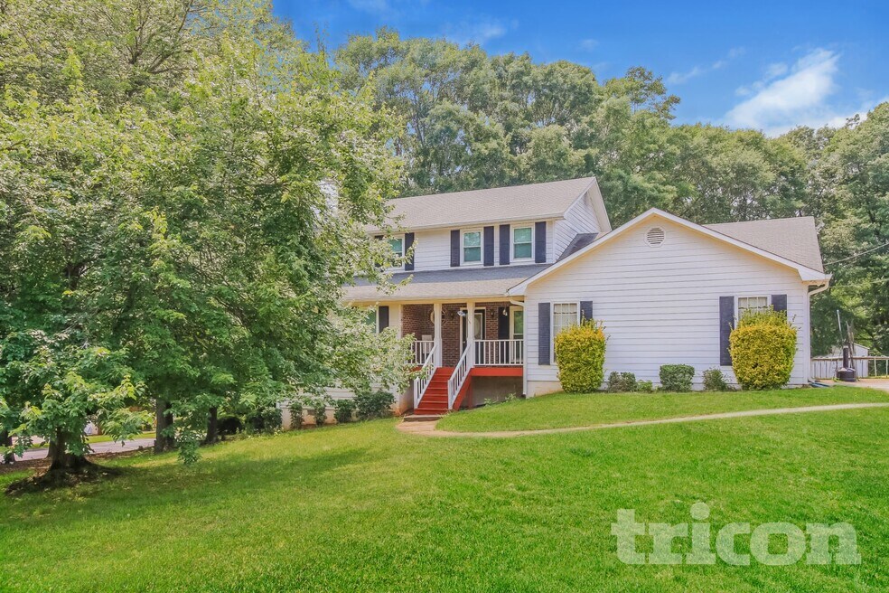 305 Dailey's Plantation Ct, McDonough, GA 30253 - photo 1