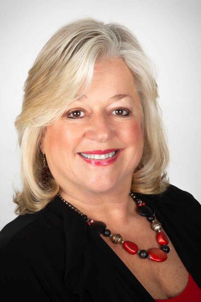 Dawn Baxter