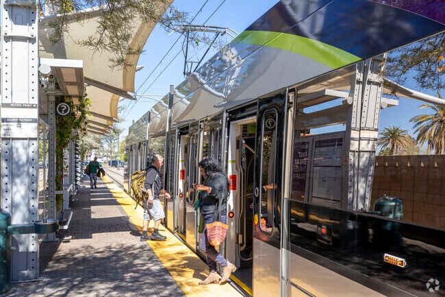 Bus and Light Rail service is available in Uptown Phoenix.