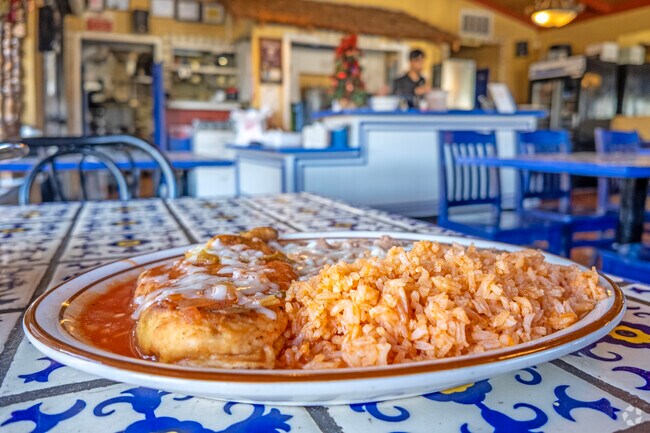Rosa Linda's Mexican Cuisine is a local favorite for Mexican food in Selma.