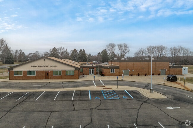 Eureka Elementary School, front entrance.