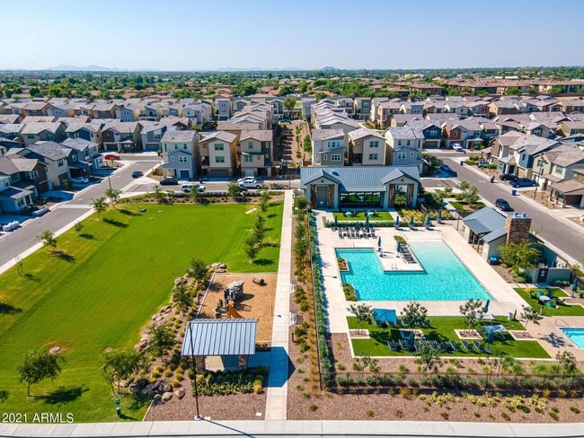 627 W Flintlock Way, Chandler, AZ 85225 - photo 7