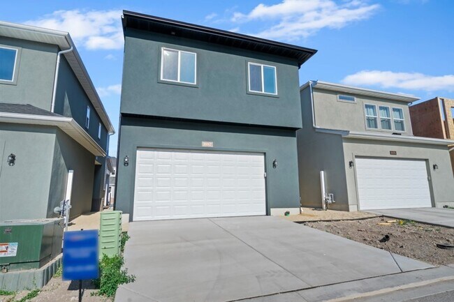 10067 N Torreya Dr, Highland, UT 84003 - photo 6