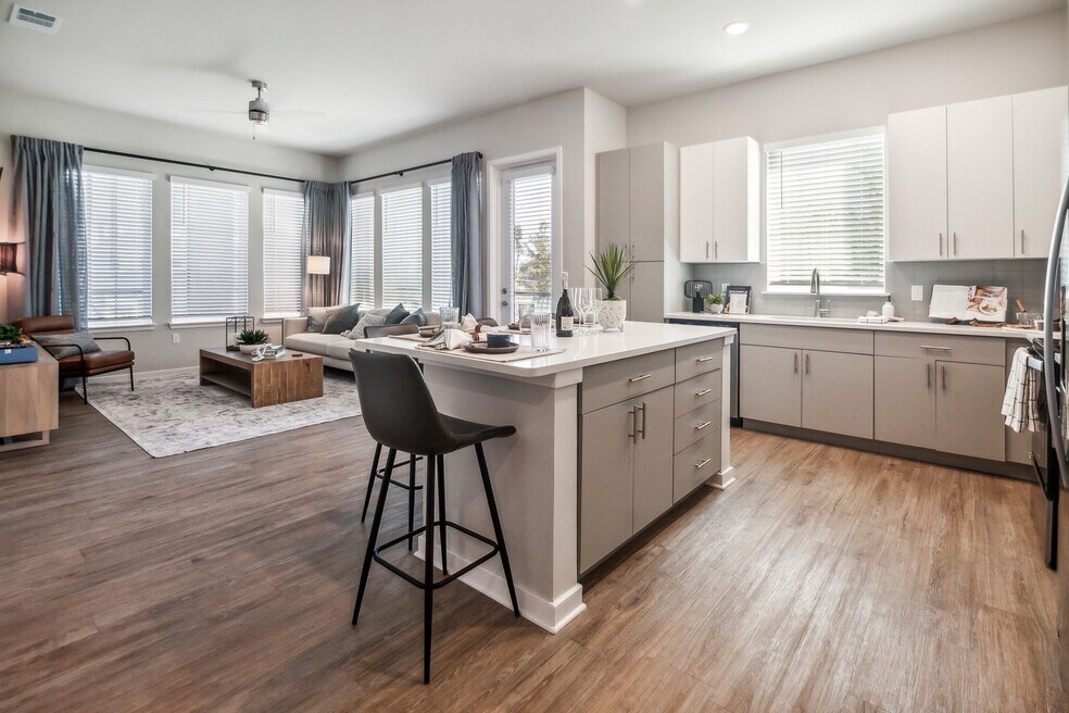 RISE Sereno 16553 Sereno Bridge Blvd, Wimauma, FL