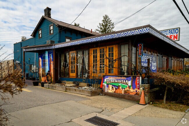 Restaurant ‘Uzbekistan’ has become a favorite spot among Somerton locals, especially for its authentic Uzbeki dishes.