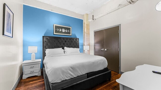 500 S Ervay St unit ID1297780P, Dallas, TX 75201 - photo 4