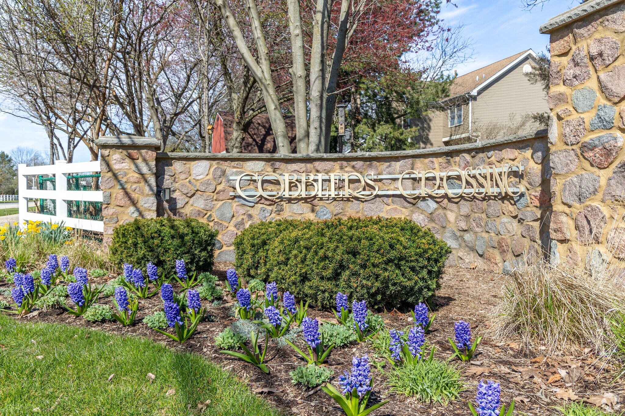 About Cobblers Crossing | Schools, Demographics, Things to