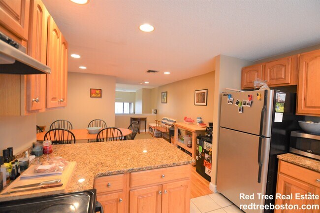 85 Brainerd Rd unit 2, Allston, MA 02134 - photo 4
