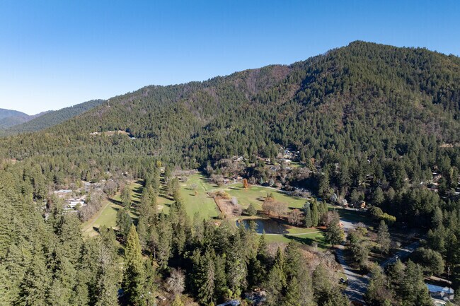 Willow Creek homes are built around a golf course.