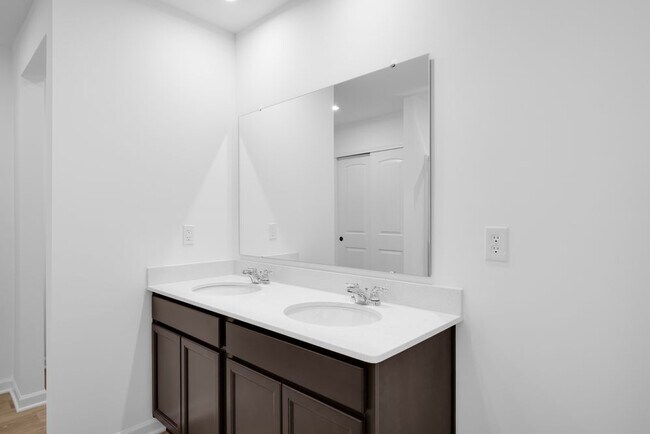 2040 White Oak Ln, Shelbyville, IN 46176 - photo 4