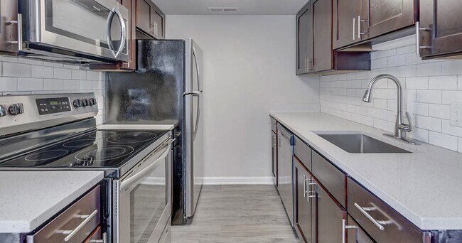 Sparrows Point Townhomes and Apartments, Virginia Beach, VA 23453 - photo 6