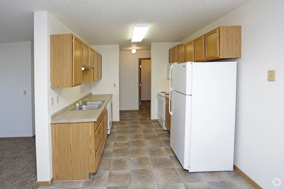 Century East Apartments, Bismarck, ND 58503 - photo 1