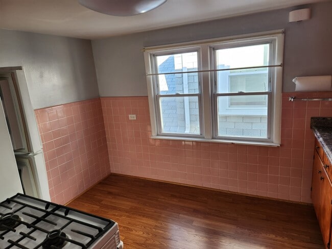 5354 N Linder Ave unit 2, Chicago, IL 60630 - photo 4