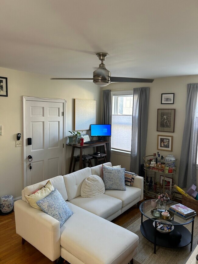 117 Chiswick Rd unit 207, Brighton, MA 02135 - photo 2