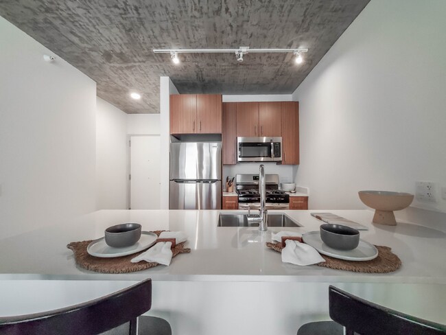 1378 S Wabash Ave, Chicago, IL 60605 - photo 2