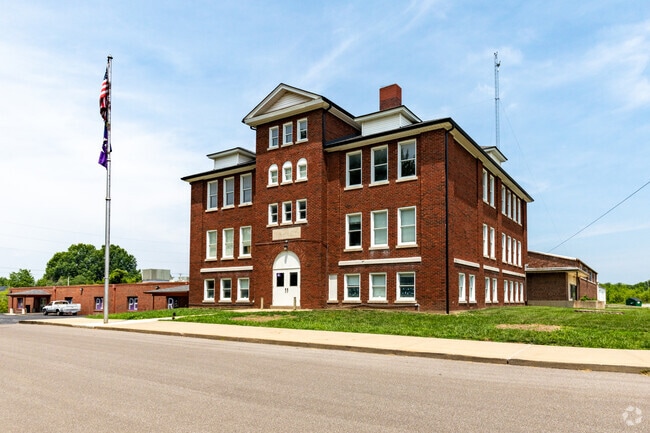 Piper Prairie Elementary School's old school building still stands.
