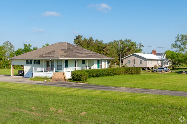 The rows of homes in Montegut create a welcoming community.