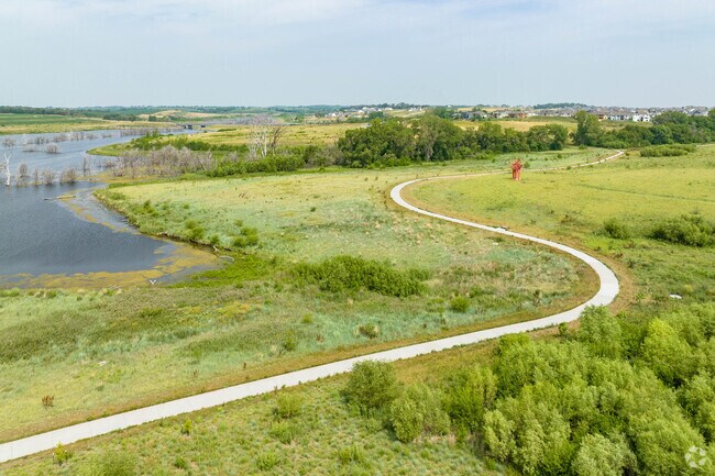 Flanagan Lake has a 5-mile trail.