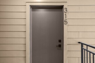 8417 SW 24th Ave Unit 315, Portland, OR 97219