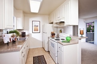 201 Michael Dr, Campbell, CA 95008