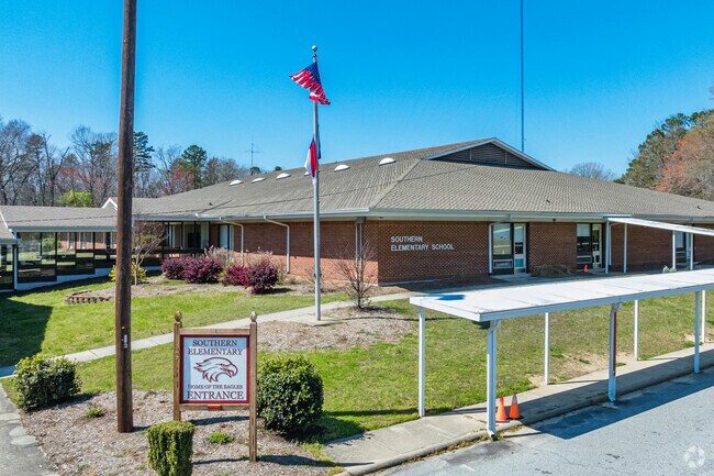 Southern Elementary has a covered walkway for drop-offs.