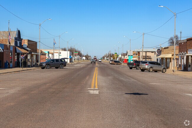 The streets of Crescent are peaceful and quiet.
