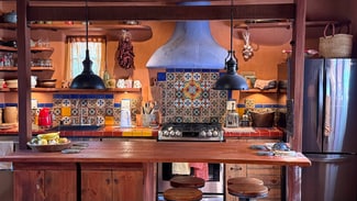 824 Canyon Rd, Santa Fe, NM 87501