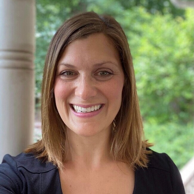 Julie Ricciardi