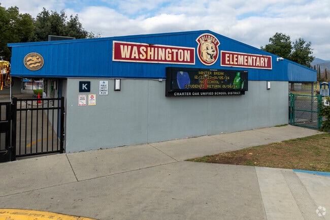 Washington Elementary School is located in Glendora, California.