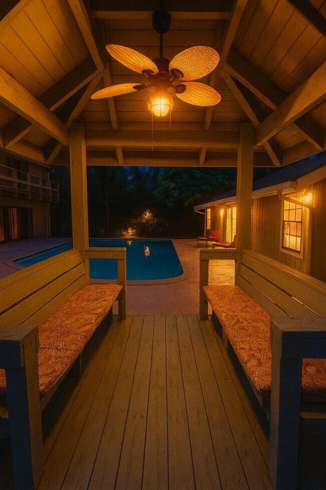 4949 Belvedere Rd, Haverhill, FL 33415