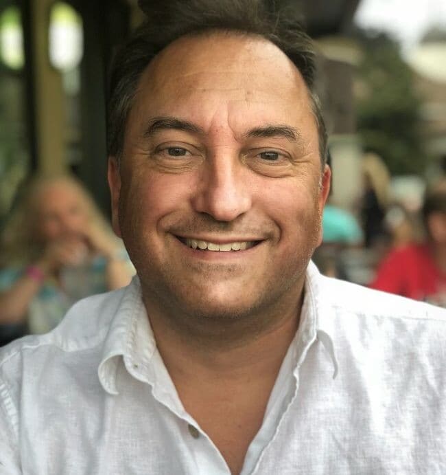 Agent Photo
