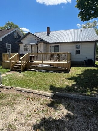 1212 W Carson St, Muncie, IN 47303