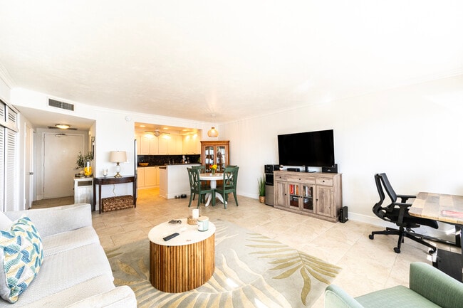 3700 Galt Ocean Dr unit 607, Fort Lauderdale, FL 33308 - photo 3