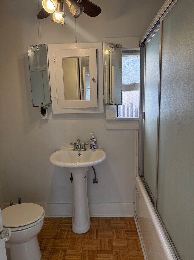 731 Cochran Ave, Los Angeles, CA 90036 - photo 7