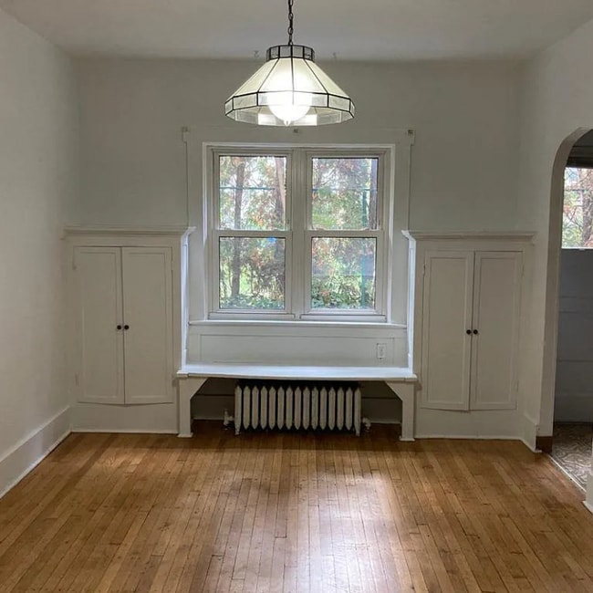 5846 Douglas St, Pittsburgh, PA 15217 - photo 2