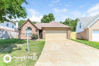 9952 Woodland Bend Dr, Lakeland, TN 38002