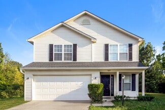 9217 Dry Creek Dr, Indianapolis, IN 46231