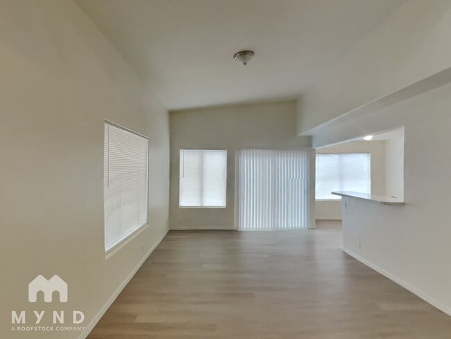 5945 E Nance St, Mesa, AZ 85215 - photo 4