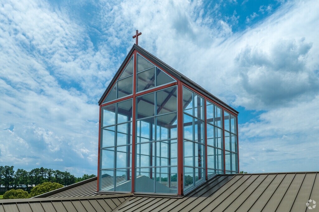 Immanuel Lutheran School is highly rated and students typically boast academic success.