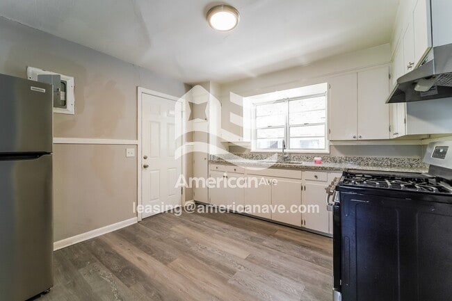 1836 Shamrock Dr, Jackson, MS 39204 - photo 6