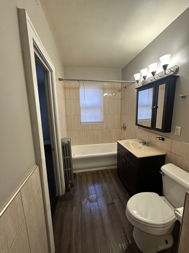 9151 S Ada St unit 2N, Chicago, IL 60620 - photo 4