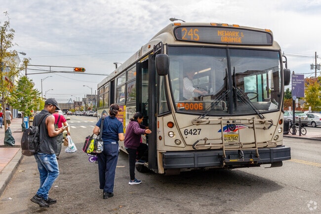 Just 15 miles from NYC, Elizabethport offers a perfect home base for work-bound commuters.