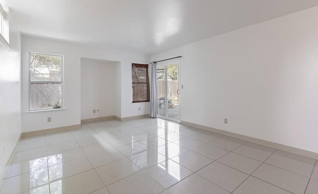 2683 Mitchell Ave, Clovis, CA 93611 - photo 5