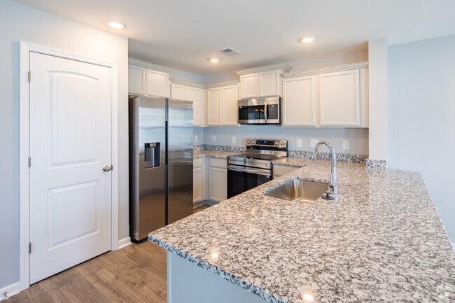 402 Interstate Dr unit 38555933, Manchester, TN 37355 - photo 6